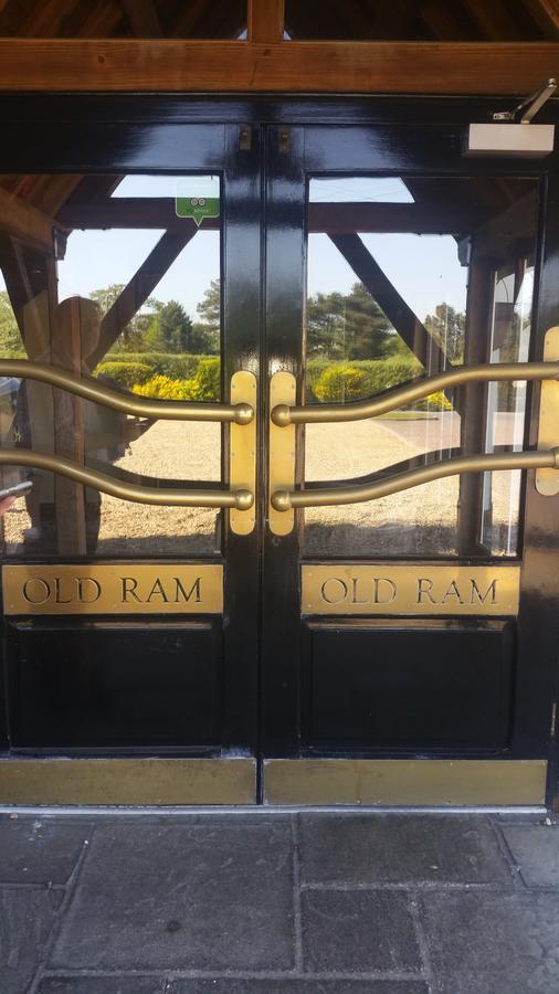 The Ram At Tivetshall Tivetshall Saint Margaret Экстерьер фото